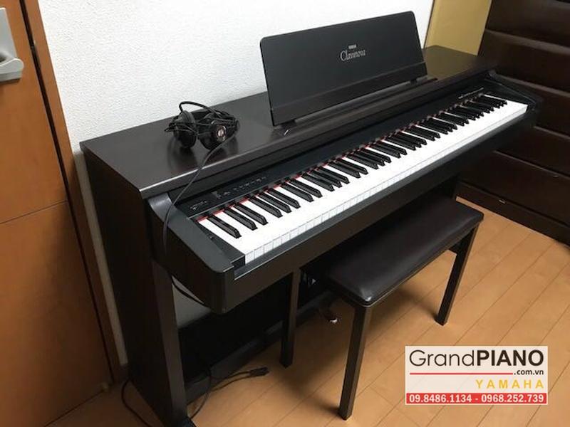 YAMAHA CLP-122 SERIAL: 10626 